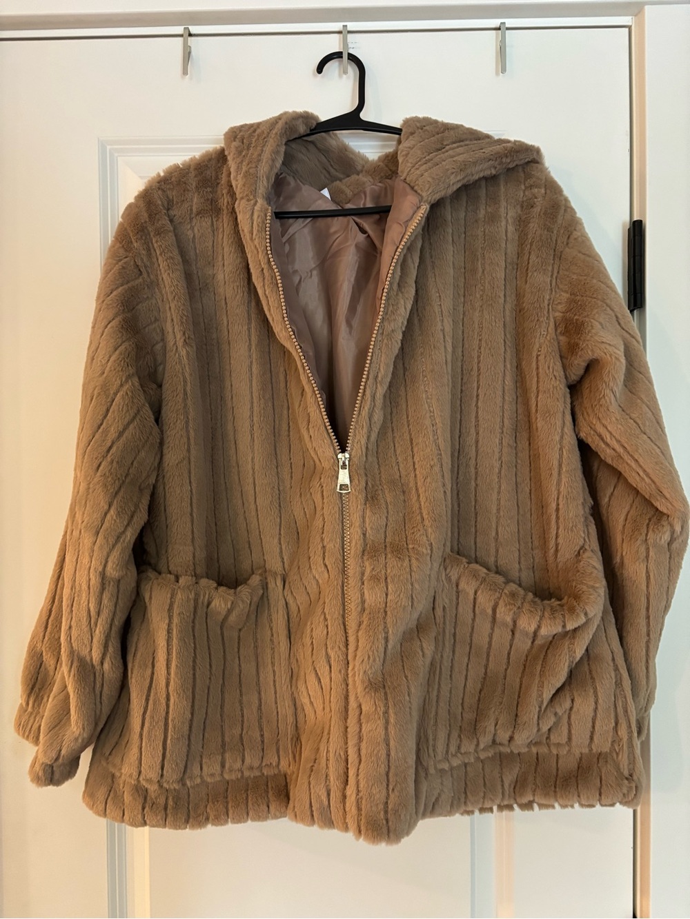 Womens Hooded Faux Fur Coat - Tan
